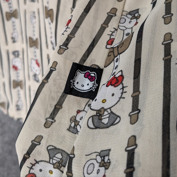 VTG SANRIO HELLO KITTY Print Blouse XL Sleeveless Lace Collar Sheer Tan Top - Picture 12 of 12